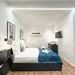 Urbanflat 202 - Beautiful Studio In The Center Of Paris